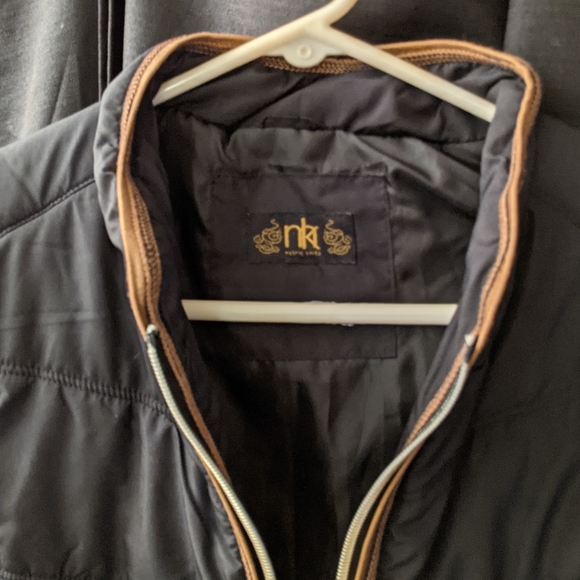 MK Metric Knitts Black Puffer Vest (m) - Picture 3 of 4